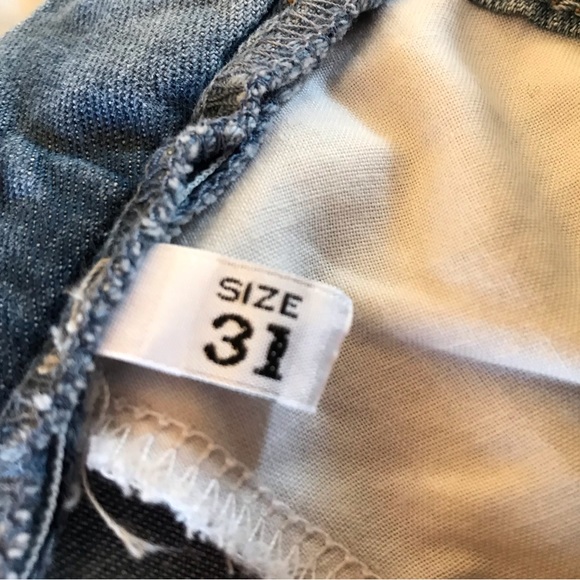 NWOT Moschino peace symbol light blue Size 31 x 28 - Picture 6 of 11